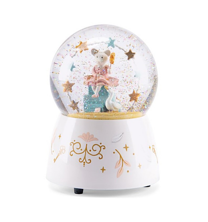 Bola de nieve musical / Musical snow globe - Escuela de danza